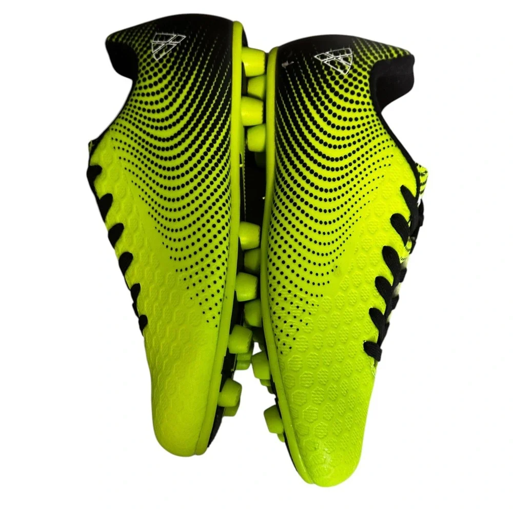 Zentic Soccer Cleats Outdoor Training Neon‎ Green Black Shoes Size 4.5